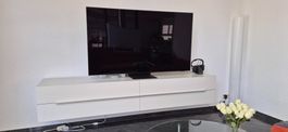 TV Unterschrank weiss hängend 232cm sehr guter Zustand