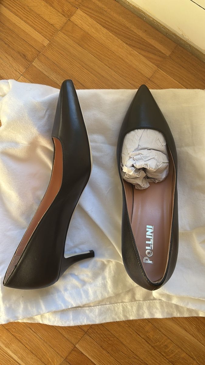 Chaussures femmes: 2 Pollini schuhe 39 leder – Neuf (Voir description) à Zürich par dam_552x 2