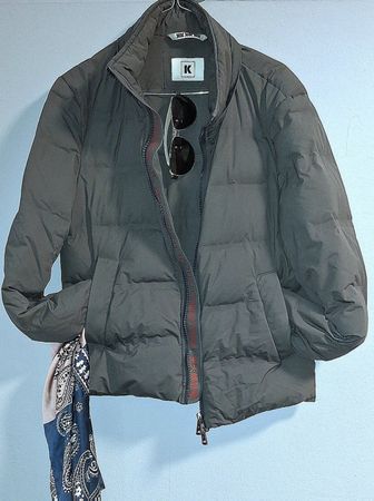 Leichte "KIRED"- Daunenjacke kaki grün Gr S-M