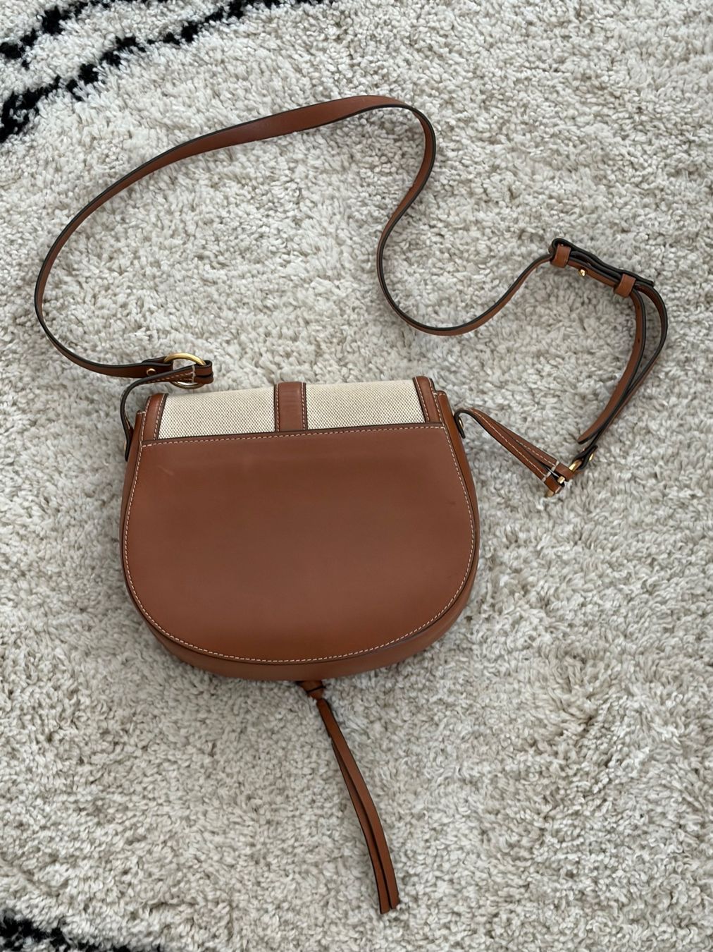 Tory Burch Sacs femmes: Tory Burch - Miller Canvas Saddle Bag – D'occasion à Wädenswil par quattromic 3