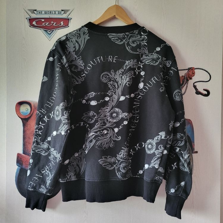Versace Maglioni & Felpe: Versace Jeans Couture Sweat-shirt, noir, taille M – Nuovo (secondo la descrizione) da Grangettes-Romont venduto da koh_g9th 2