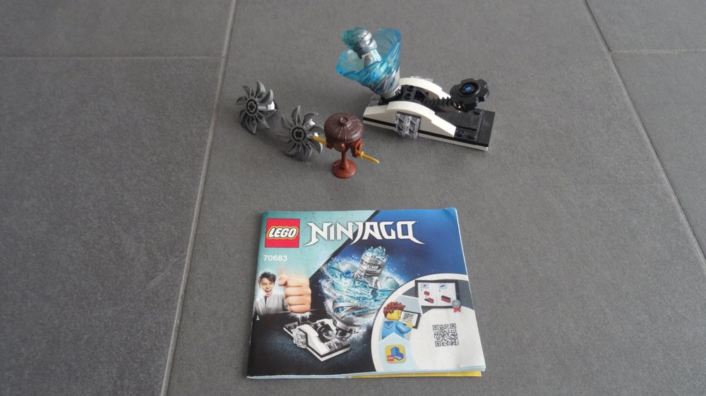LEGO Ninjago 70683 - Zane FS Spinjitzu Slam Spinner (Gebraucht) in ...