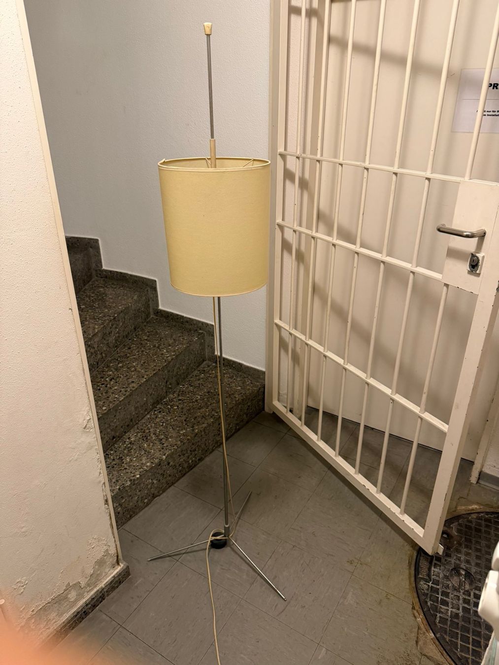 Lampen: stehlampe vintage – Gebraucht aus dietikon von brunosbroki 2