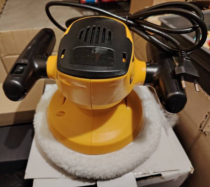 Tutte le macchine:  Poliermaschine Krafter 3200 U / min – Usato da Balgach venduto da ste_wqc7