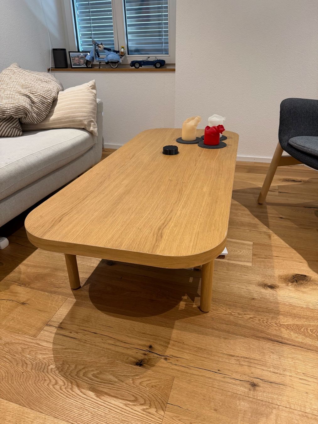 Ikea Tavoli: Coffee Table in good condition - 140x60 cm – Usato da Basel venduto da chr_7bnh