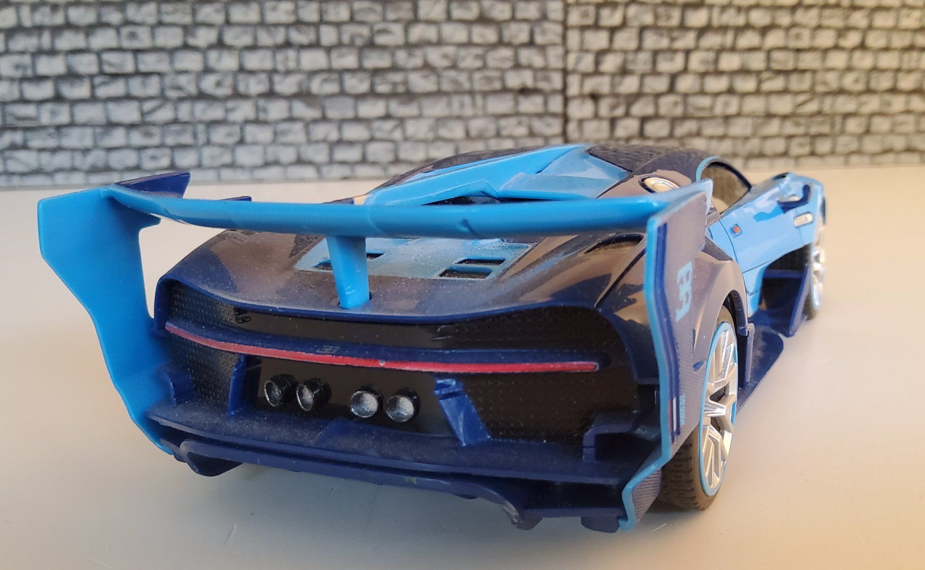 Bugatti Modellini d'auto: Modellauto BUGATTI – Difettoso da Grüningen venduto da VENOM59 3