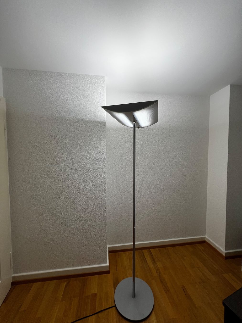Lampade: Büro-Stehlampe – Usato da Zürich venduto da RayJW1337