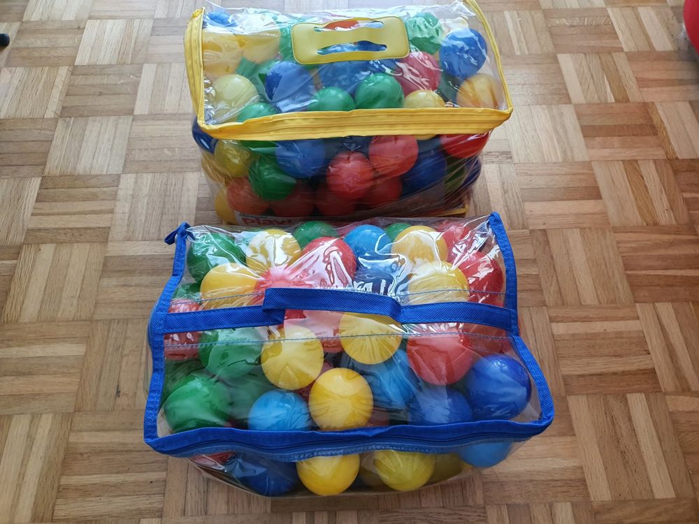 Toyandona 25er-Pack Befüllbare Plastikkugeln 2 Zoll – Rot-weiß, Für Verkaufsautomaten, Partygeschenke & Basteln