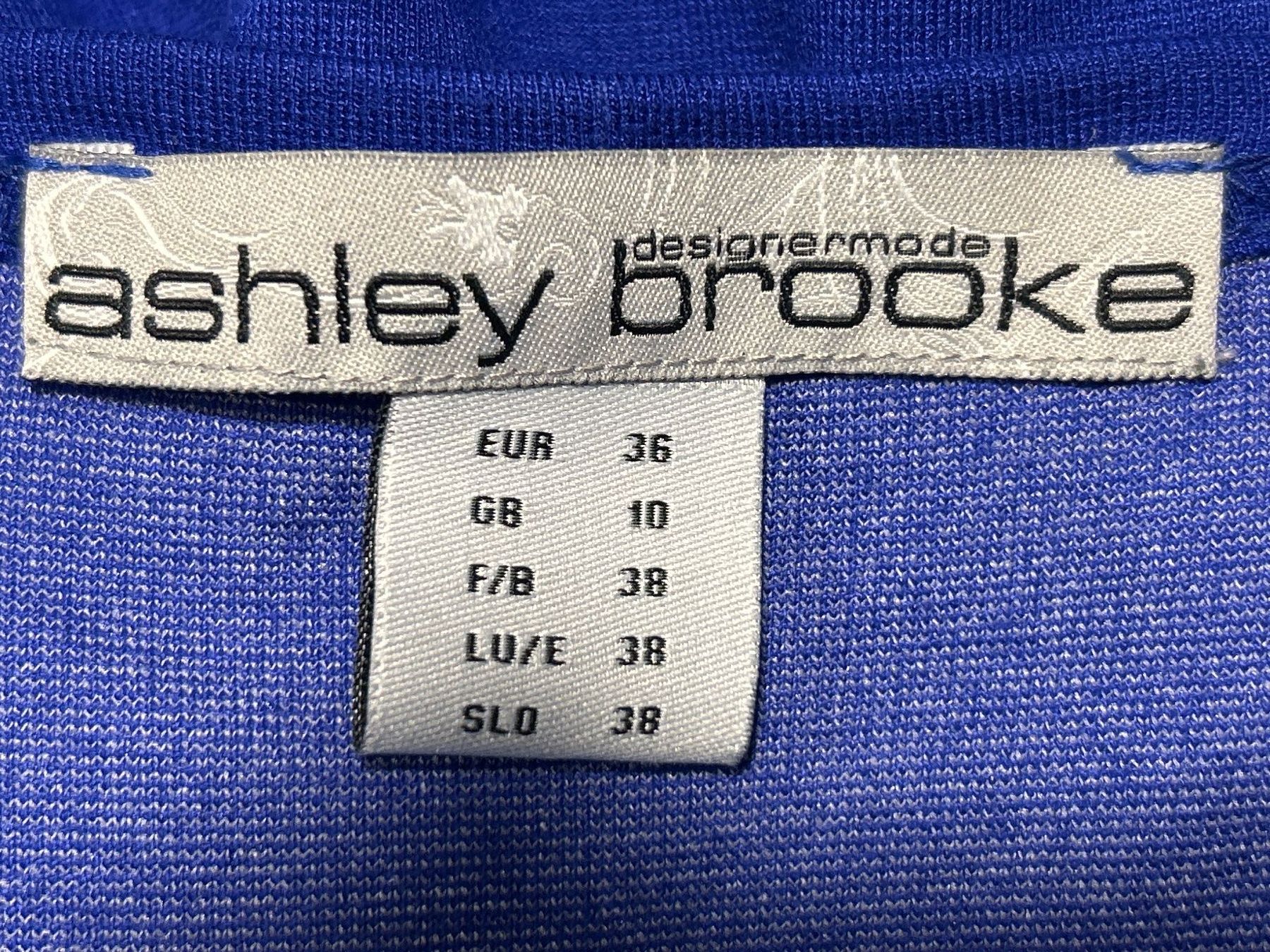 Brooks Vestiti: Kleid blau von ashley brooke Gr. 36 – Usato da Brunnen venduto da Nala2929 4