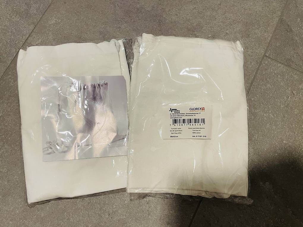 Sacs: Sacchetto in stoffa bianco – Neuf avec emballage d'origine à Cadenazzo par ali_d5fn