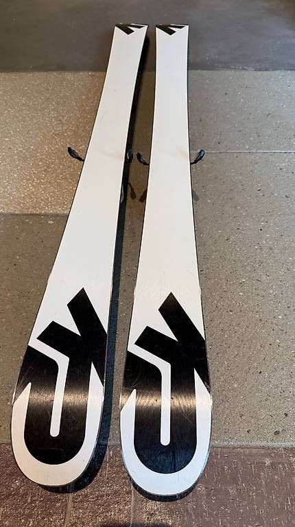 K2 Sci: K2 freestyle Ski – Usato da Bottighofen venduto da andreamail 2