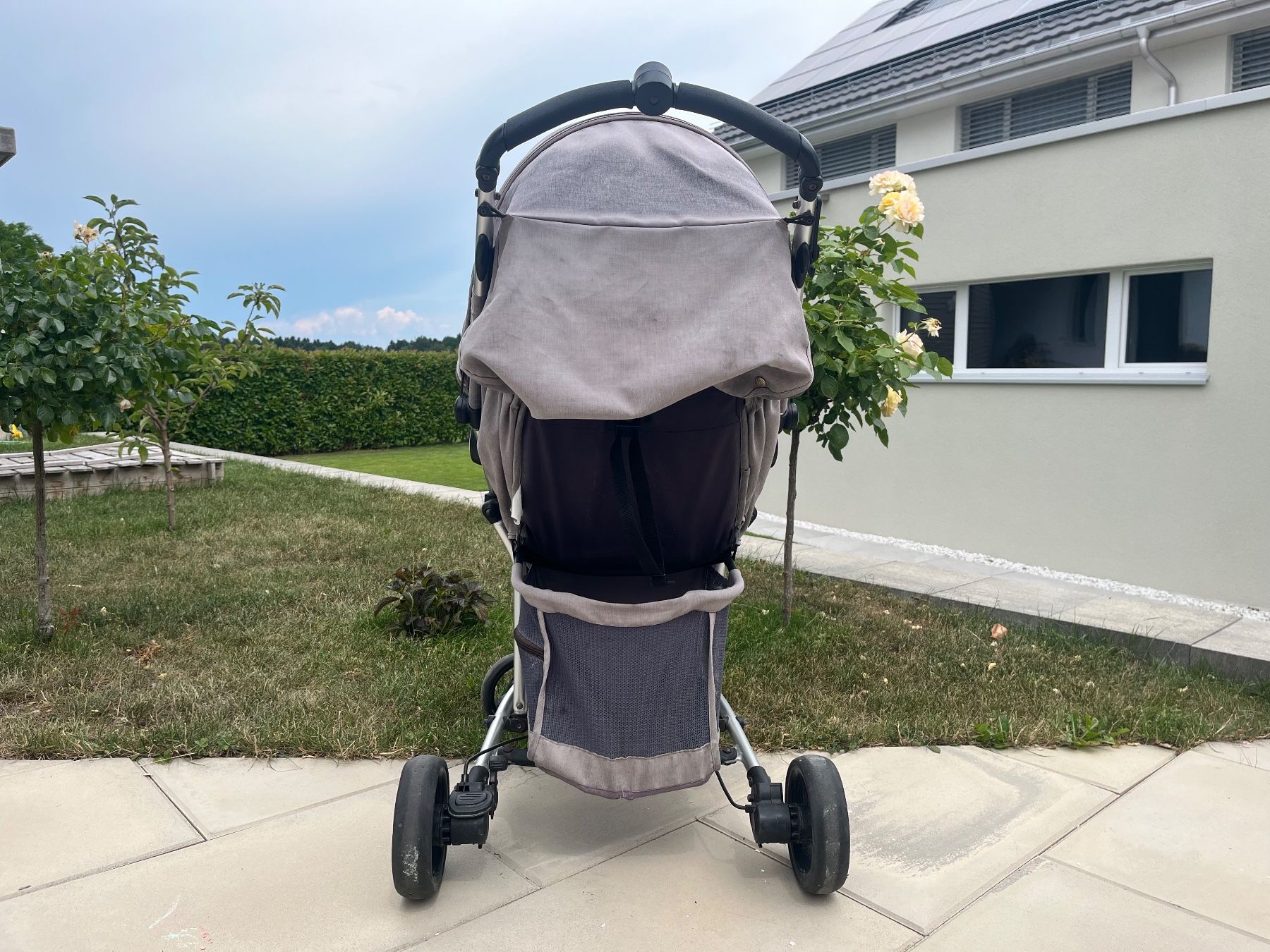 Carrozzine: Buggy KiSS (Kinderwagen) – Usato da Niederhelfenschwil venduto da godstar 2