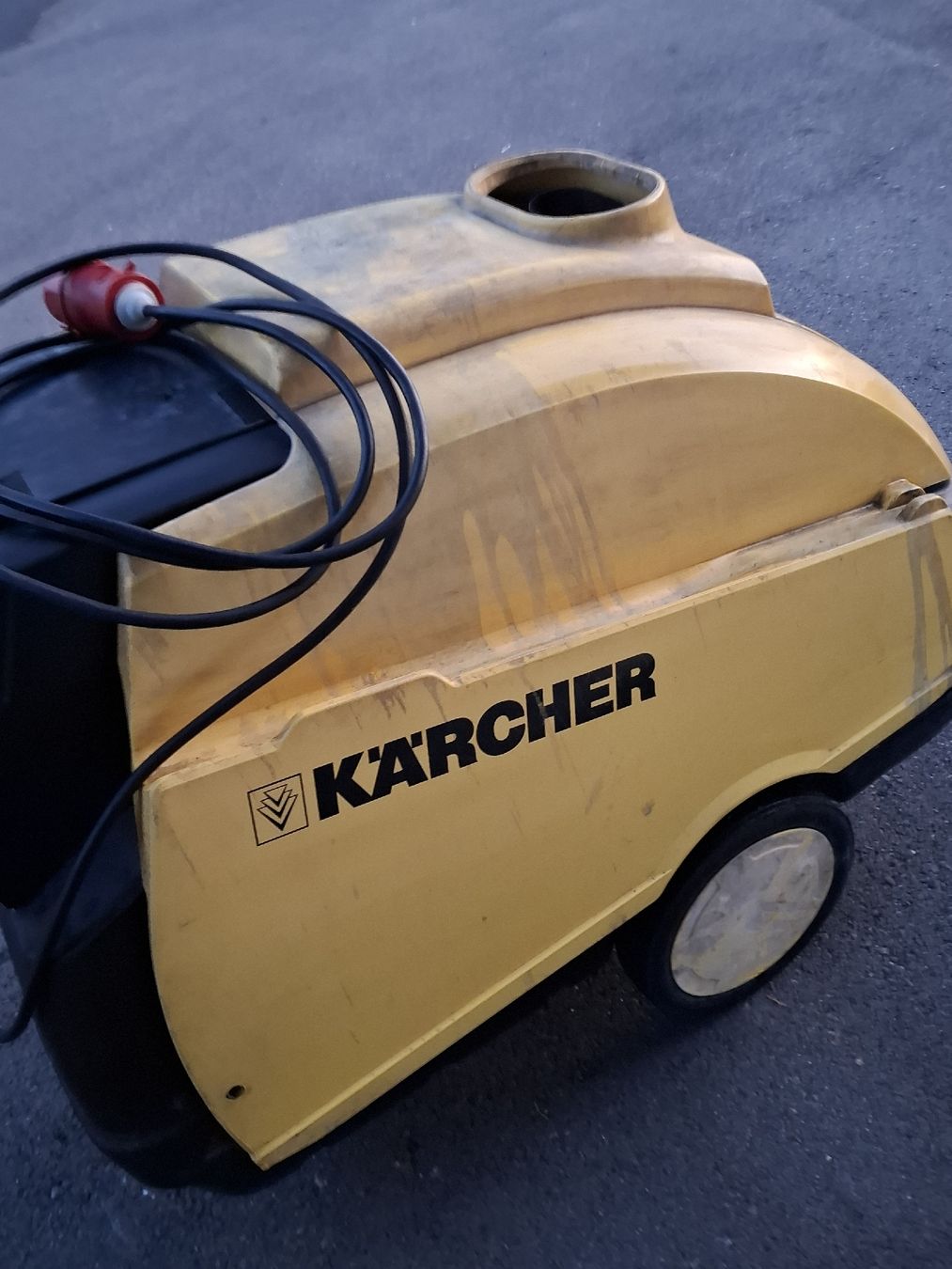 Kärcher Nettoyeurs à haute pression: KÄRCHER HDS 895 4M – D'occasion à Emmenbrücke par dsn15 3