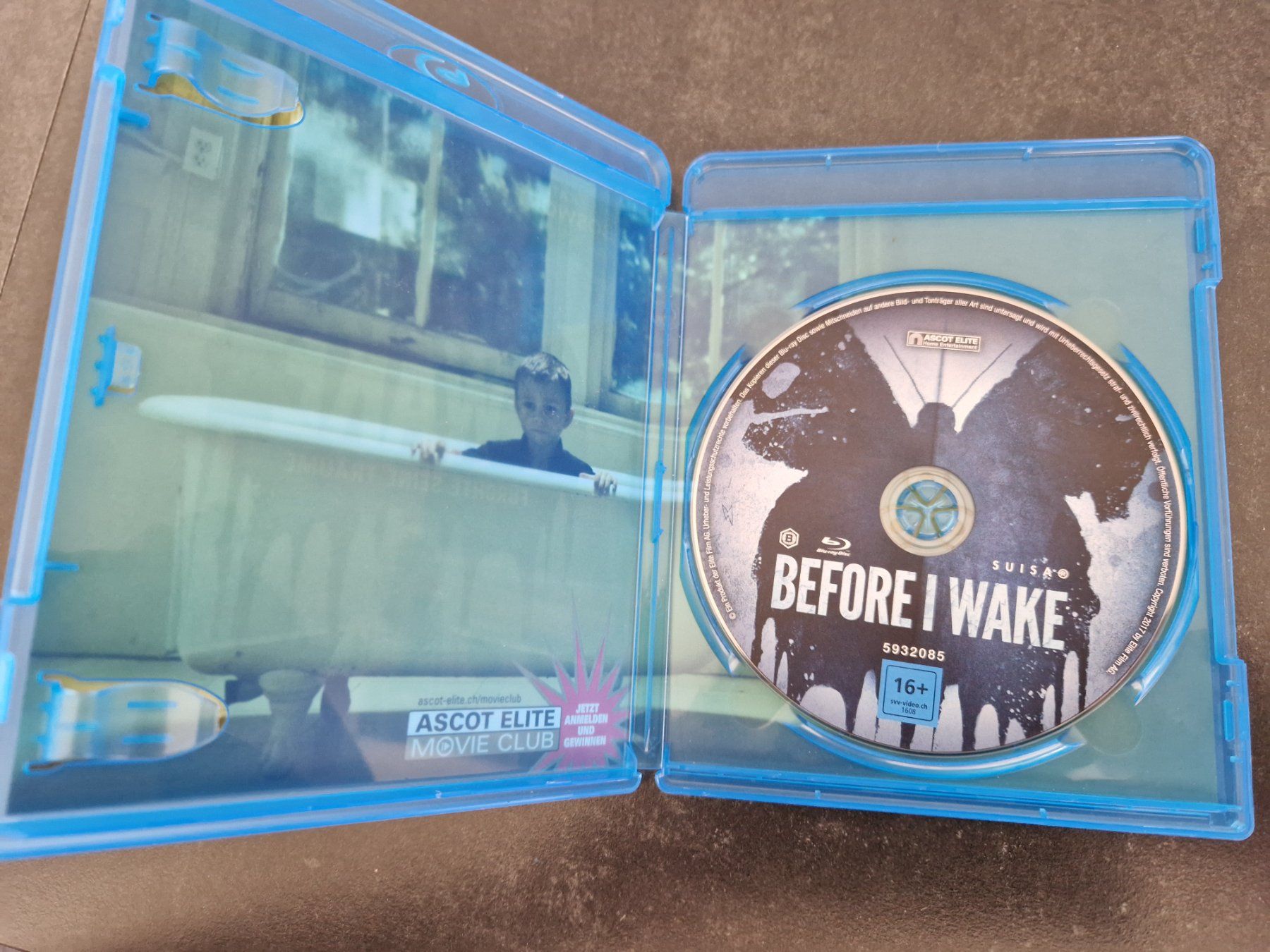 Tutti i DVDs: Before I Wake Blu-Ray Topzustand – Usato da Buchs SG venduto da Herc01 1
