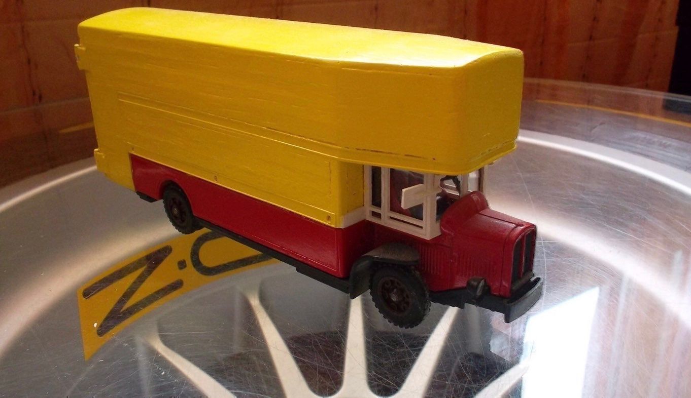 Renault Modellautos: Renault Transporter 1/50 Spezialumbau – Gebraucht aus Wohlen AG von PrivatSammlung 2