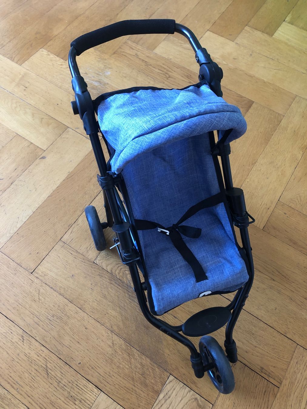 Puppenwagen: Bayer Chic Puppen-Jogging-Buggy Lola – Gebraucht aus Zürich von vintagist