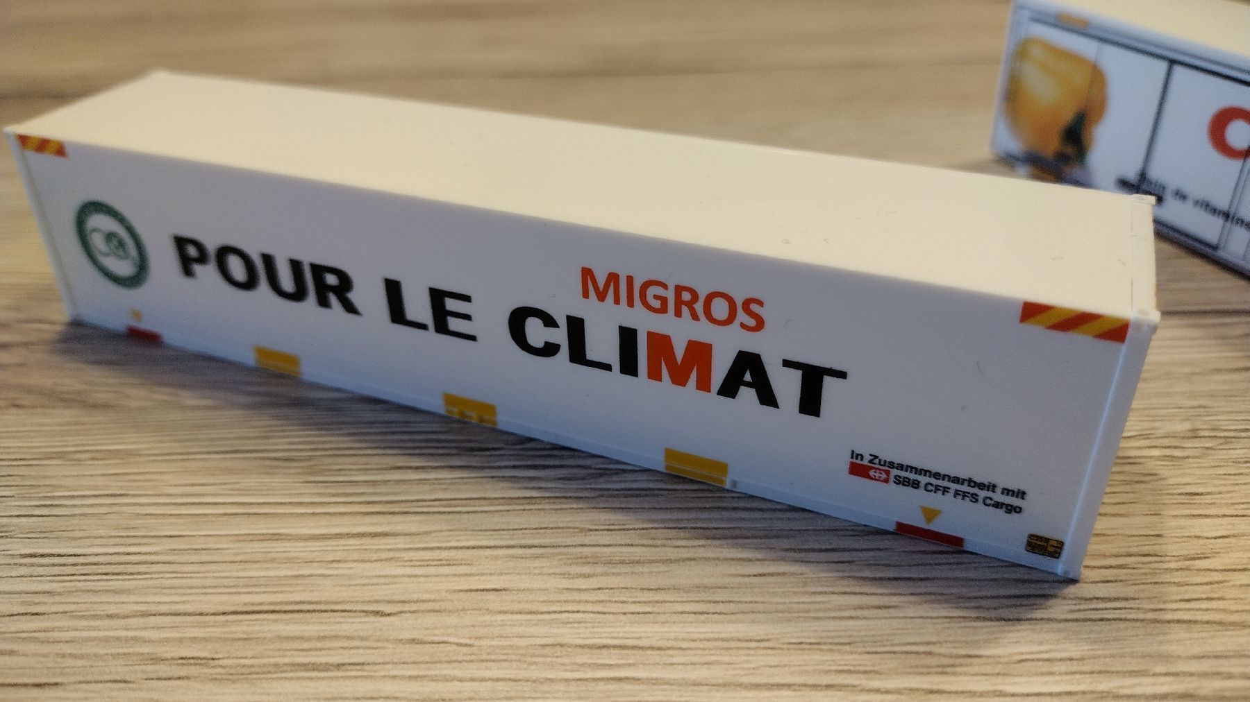 Roco Modellini di ferrovie: Containers Migros et Coop. – Usato da Vevey venduto da tgv3 1