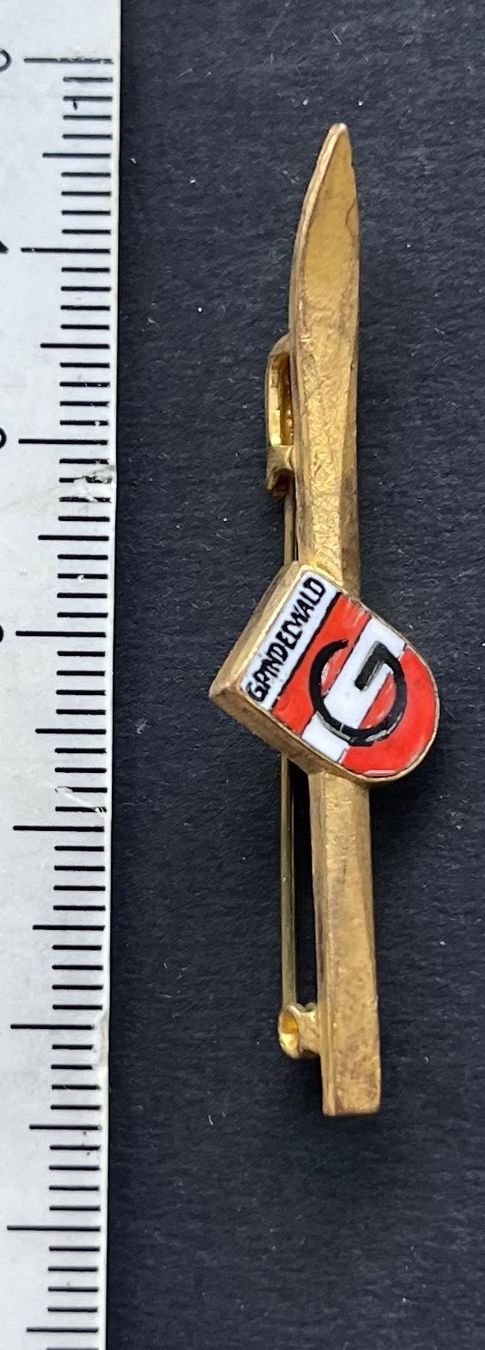 Swiss Placchette & Badge: Grindelwald /Ski-Abzeichen Vintage Original – Usato da Ostermundigen venduto da DaxKarten-75
