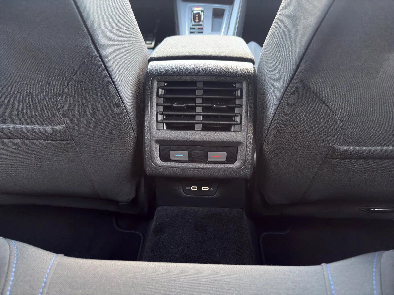 VW Automobili: VW Golf 1.4 TSI PHEV GTE – Usato da Langenthal venduto da Goergens10 6
