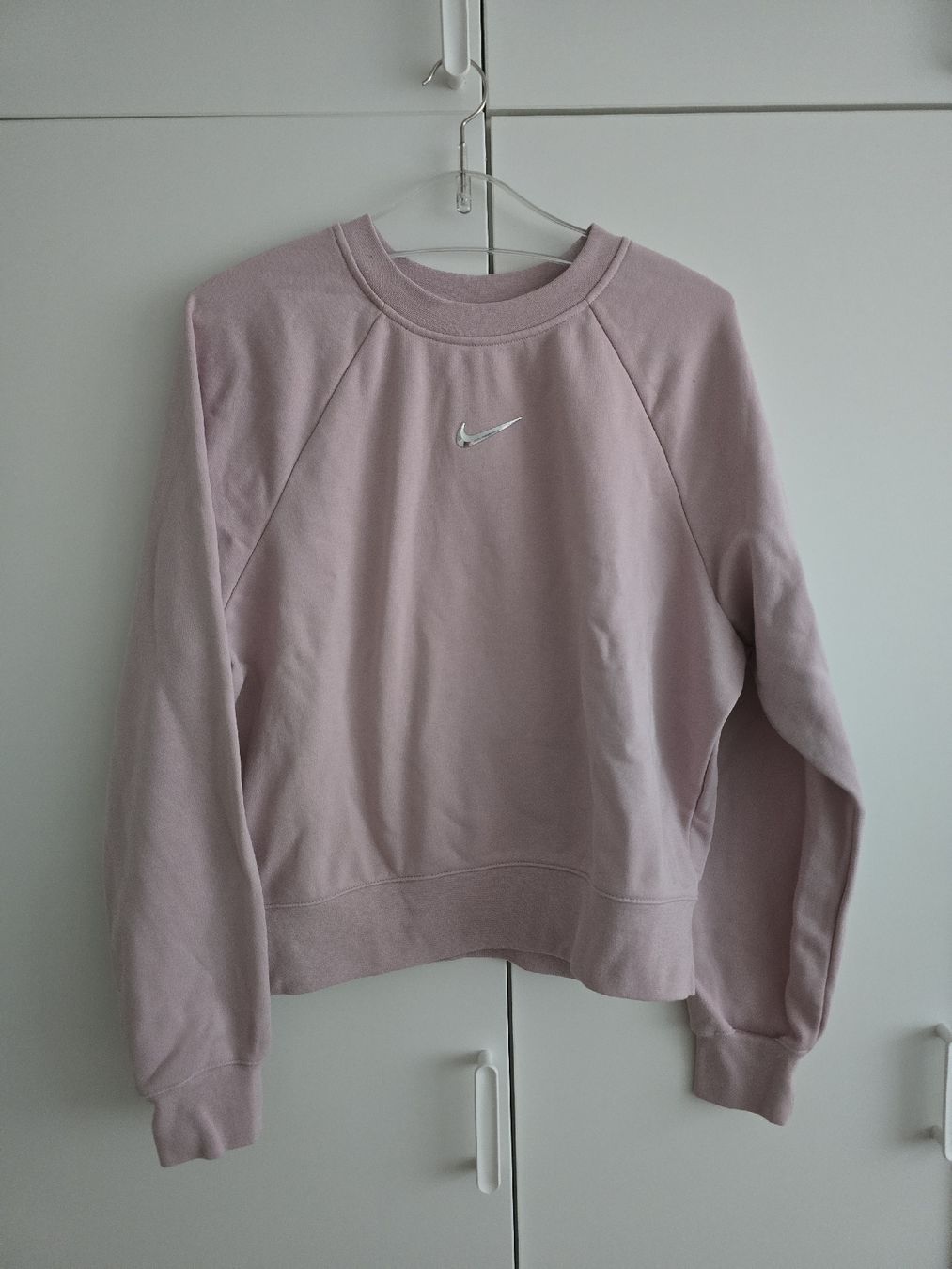 Nike Maglioni & Felpe: Nike Sweatshirt - Grösse M – Nuovo e nell'imballaggio originale da Rickenbach b. Wil venduto da VeryLovelyThings