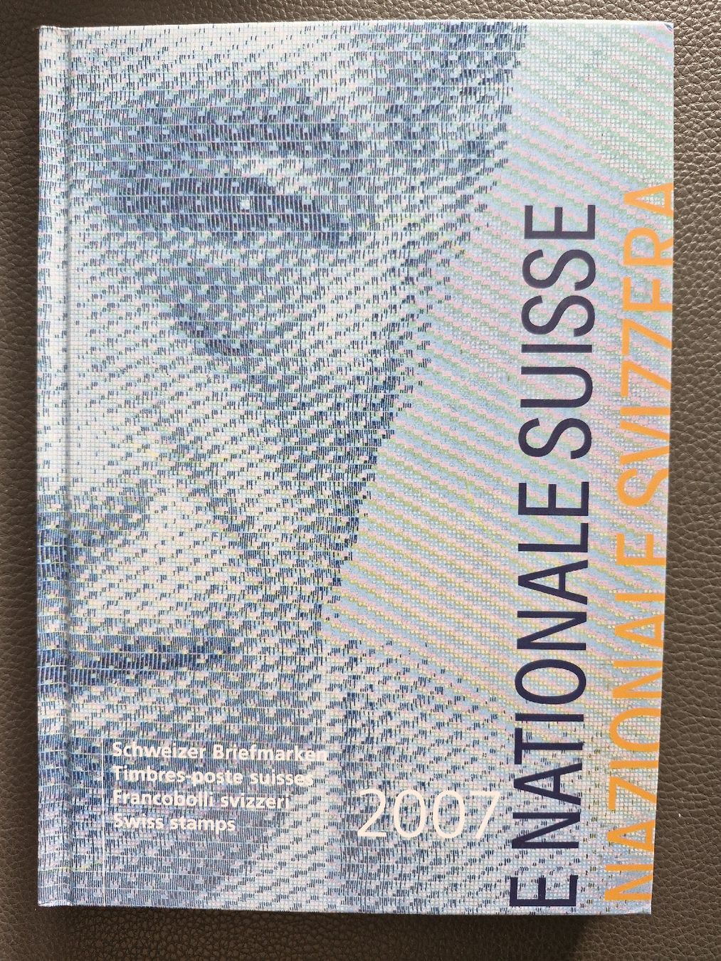 Tutti i francobolli: Schweizer Briefmarkenbuch 2007 (inkl. Federer)Top postfrisch – Nuovo (secondo la descrizione) da Frauenfeld venduto da Kasico