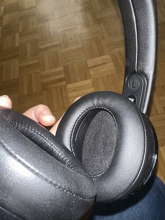 Kopfhörer: Sony PS4 Wireless Headset  – Gebraucht aus Basel von Aleks_1 3