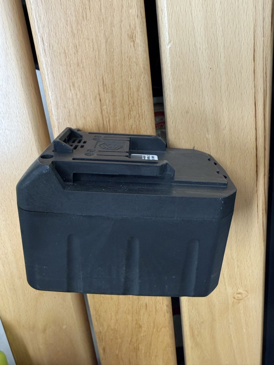 Batterie: TASKI Akku Li-Ion – Difettoso da Oberrieden venduto da edikk 2
