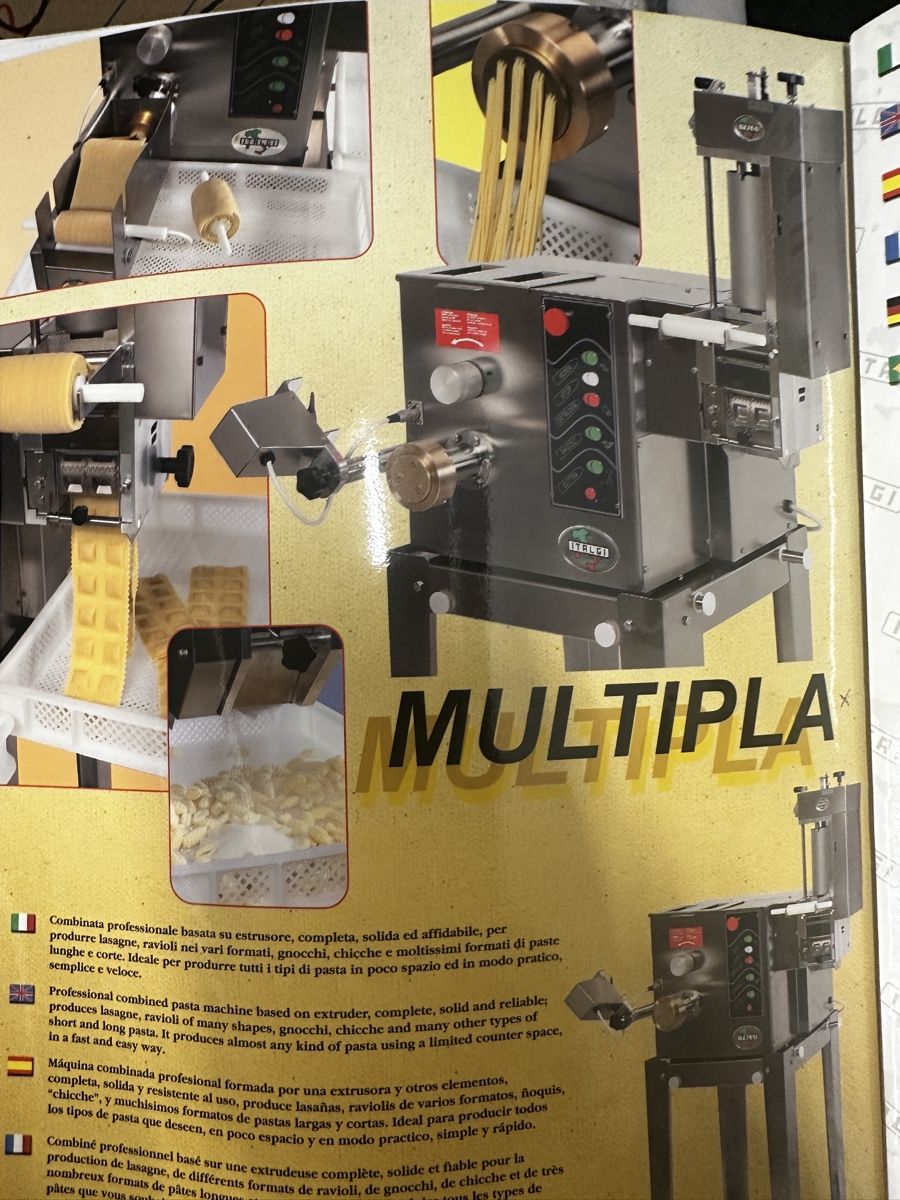 Elettrodomestici da cucina: MULTIPLA PASTAMASCHINE – Usato da Zürich venduto da Meschle