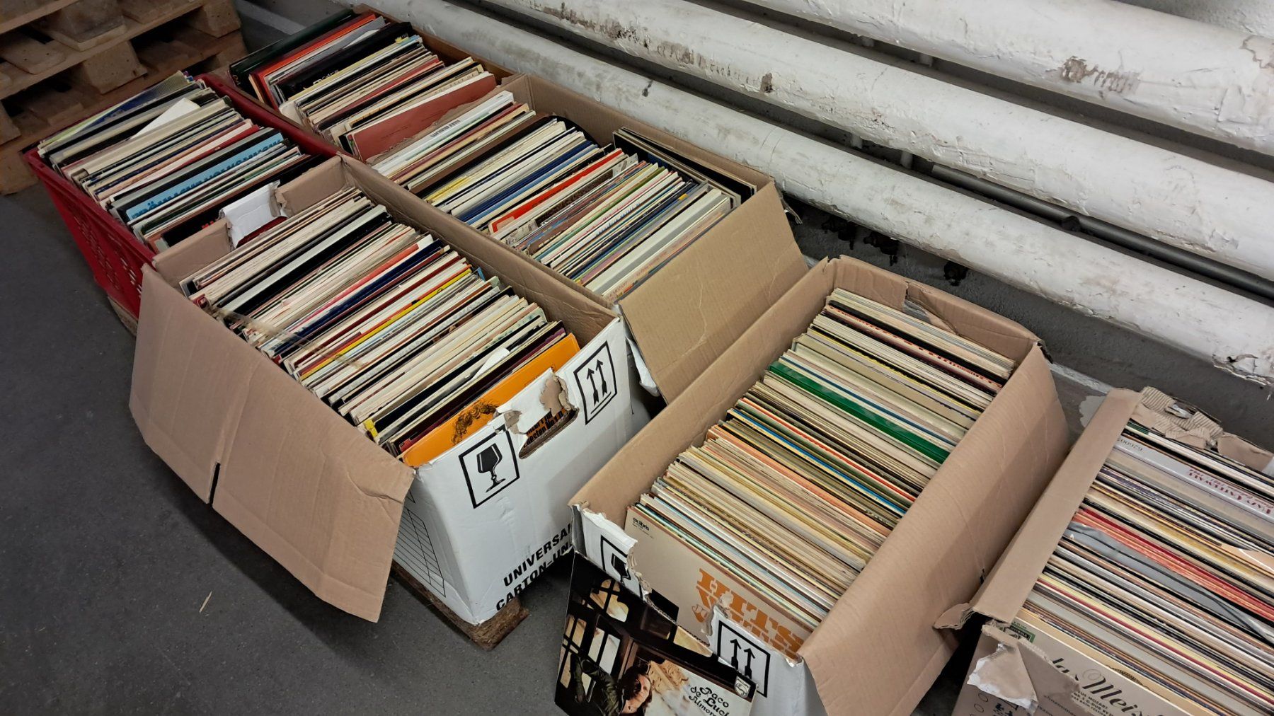 Dischi in vinile: Grosse Schallplatten Sammlung XXL – Usato da Lufingen venduto da E-Auktion 1