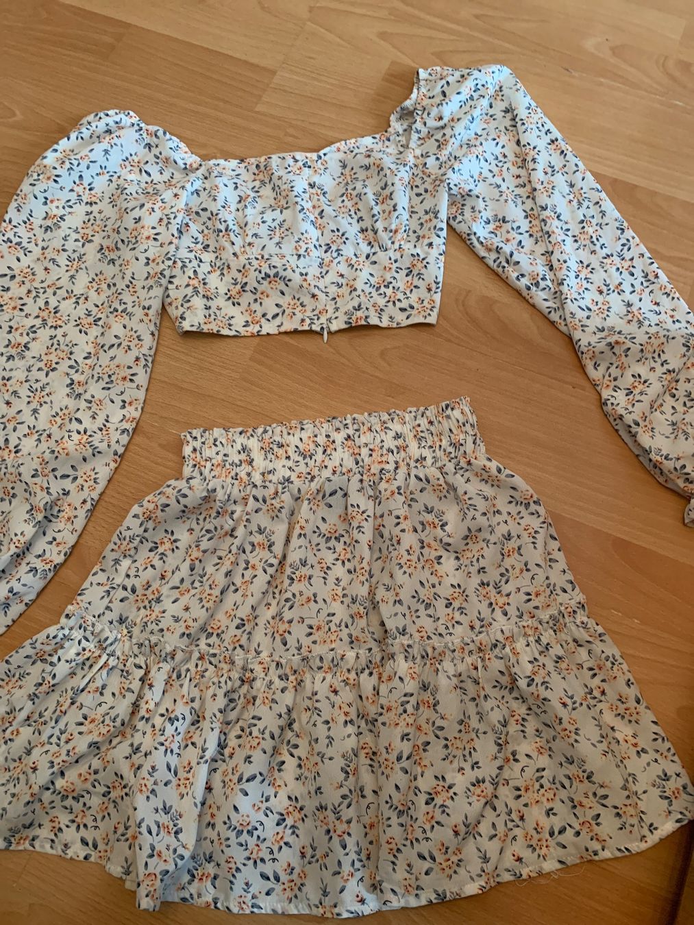 Shein Lotti di vestiti: Joli ensemble été Shein taille xs – Usato da MEYRIN venduto da Gwendo10 1