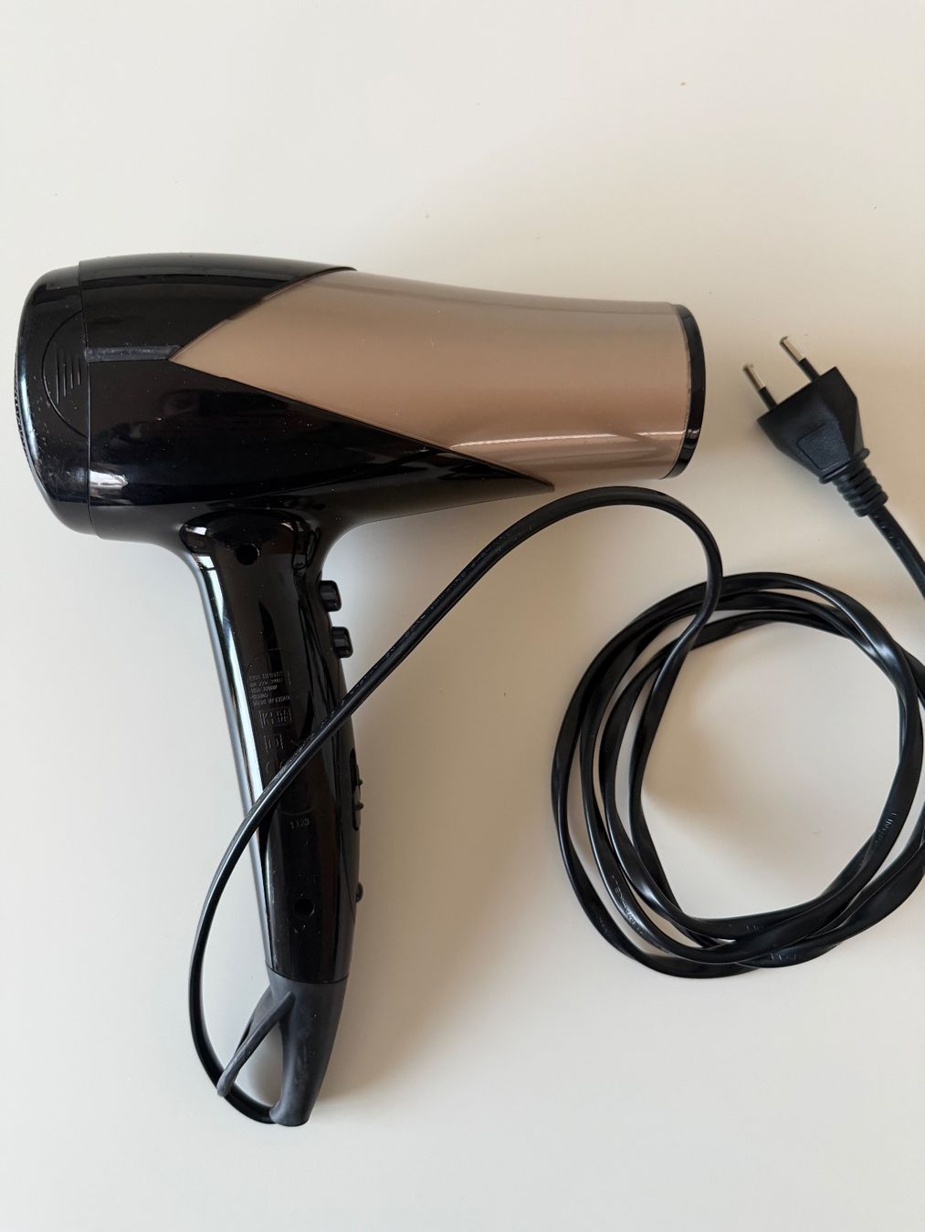 Philips Asciugacapelli: Sèche-cheveux Philips – Usato da Nyon venduto da Alex017 1
