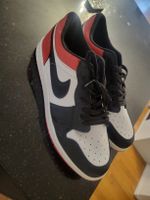 Nike Sneaker Air Jordan 1 Low rot schwarz Grösse 47