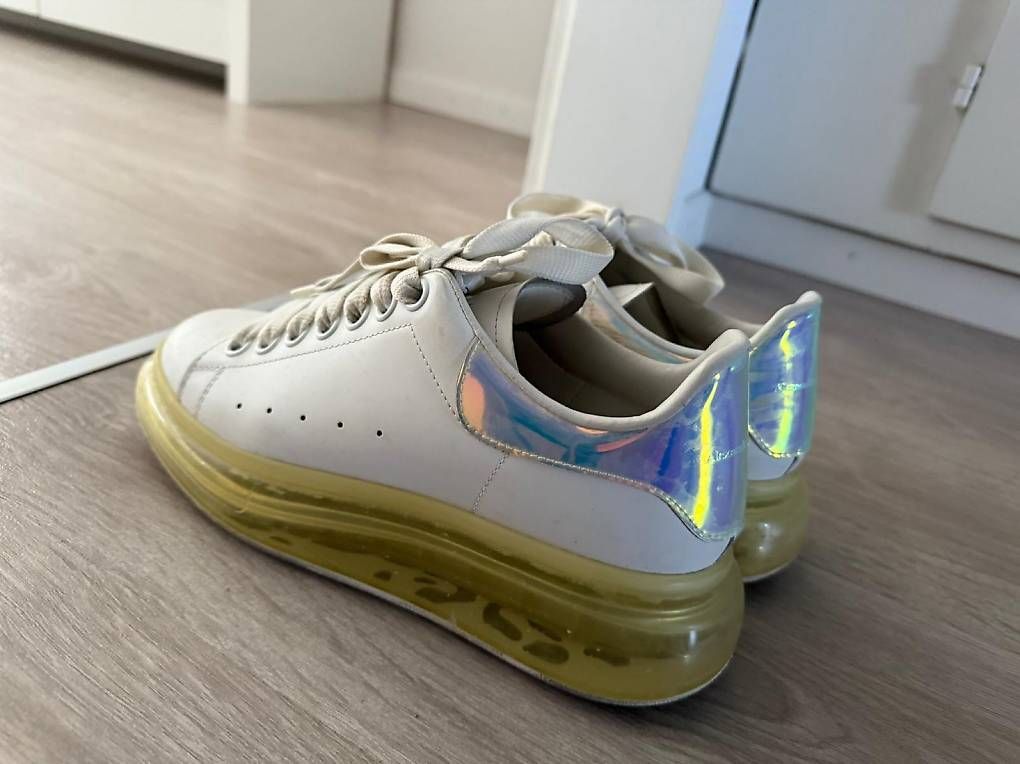 Scarpe da uomo: ALEXANDER MCQUEEN OVERSIZED SNEAKERS – Usato da Pfäffikon ZH venduto da cer_8rd7 3