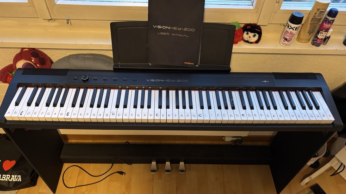 Instruments de musique: Piano – D'occasion à Aarberg par sof_zb5s