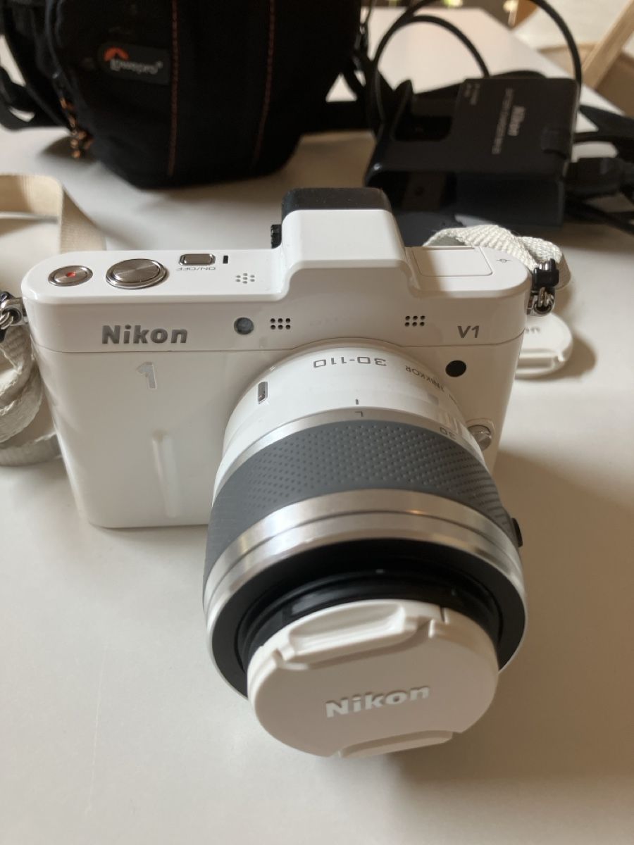 Nikon Kamera: Nikon 1 V1 Kamera – Gebraucht aus Biembach von Aurora._ 2