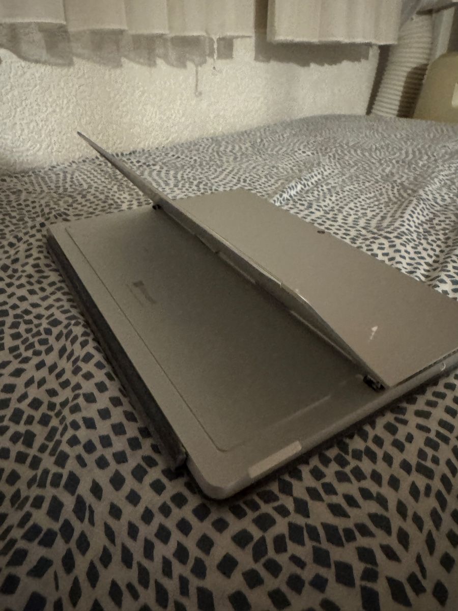 Microsoft Notebook: Surface Pro 8 Laptop – Usato da Binningen venduto da tmasc 5