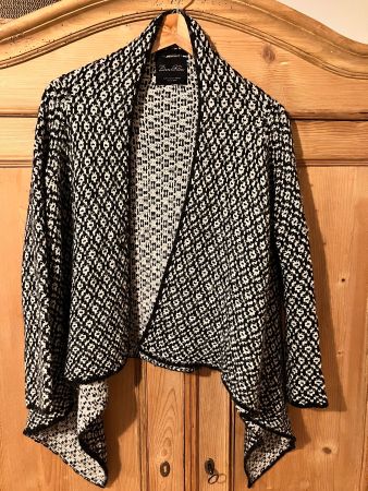 Strickjacke Grösse M