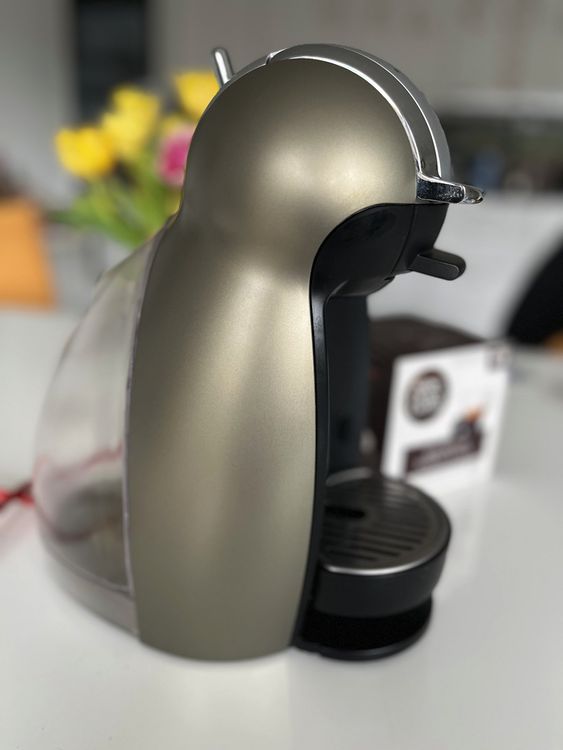 Krups NESCAFE Dolce Gusto Kapsel-Kaffeemaschine (Gebraucht) in Elsau ...