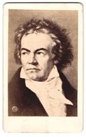 Fotografie Ludwig van Beethoven, Komponi