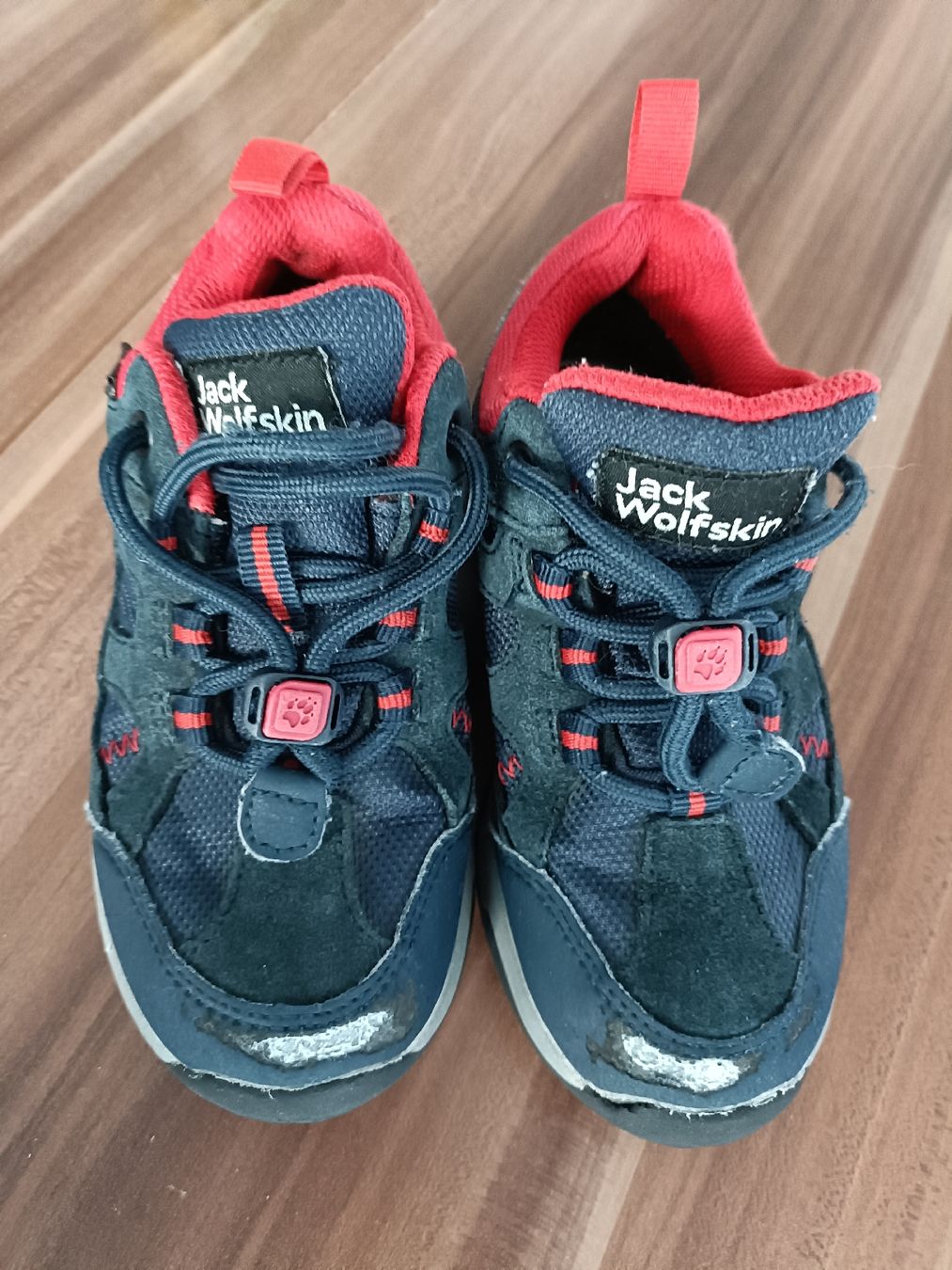 Jack Wolfskin Scarpe per ragazzi: Jack Wolfskin Treckingschuh 28 – Usato da Biberist venduto da Stylux01 1