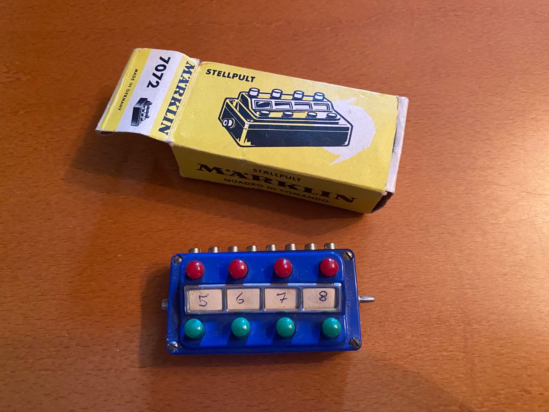 Märklin Modellini di ferrovie: Märklin Stellpult 7072 mit OVP – Usato da Glattfelden venduto da gschneusig