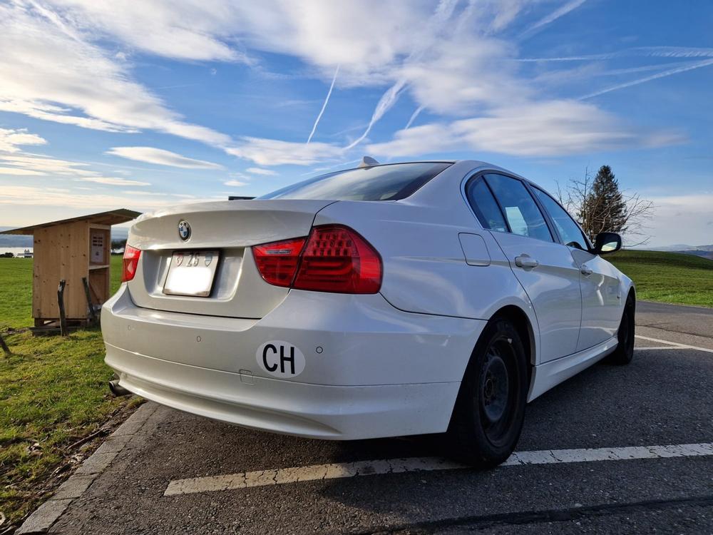 BMW 318i E90 (2011) Mfk 03.24 159'250 Km