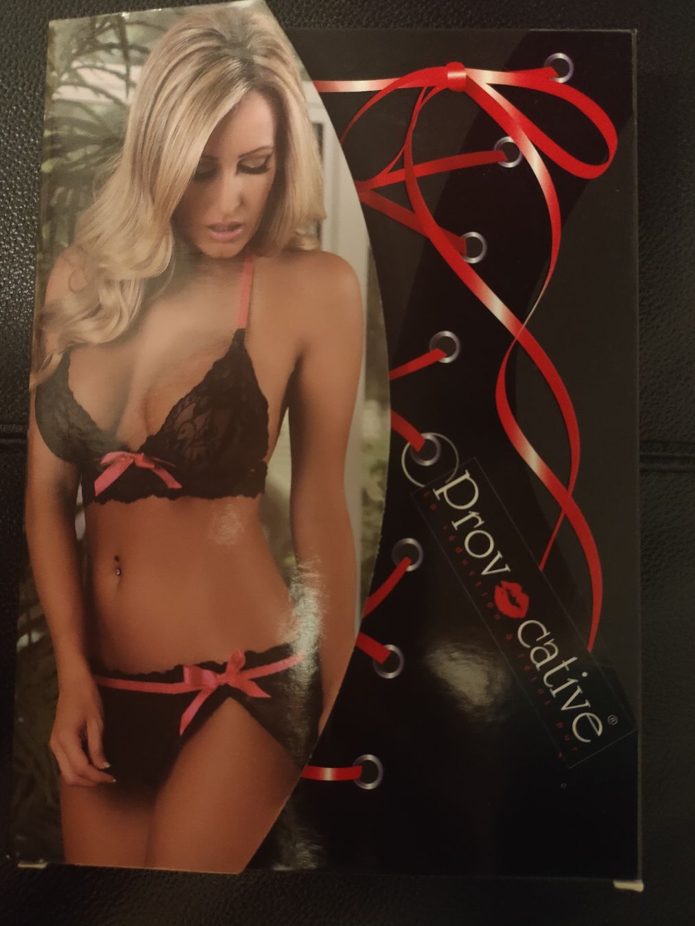 Sonstige Unterwäsche: Neues Provocative Dessous-Set Paris Complice, Gr. S/M – Neu und originalverpackt aus Oberwil b. Büren von 3298Oberwil