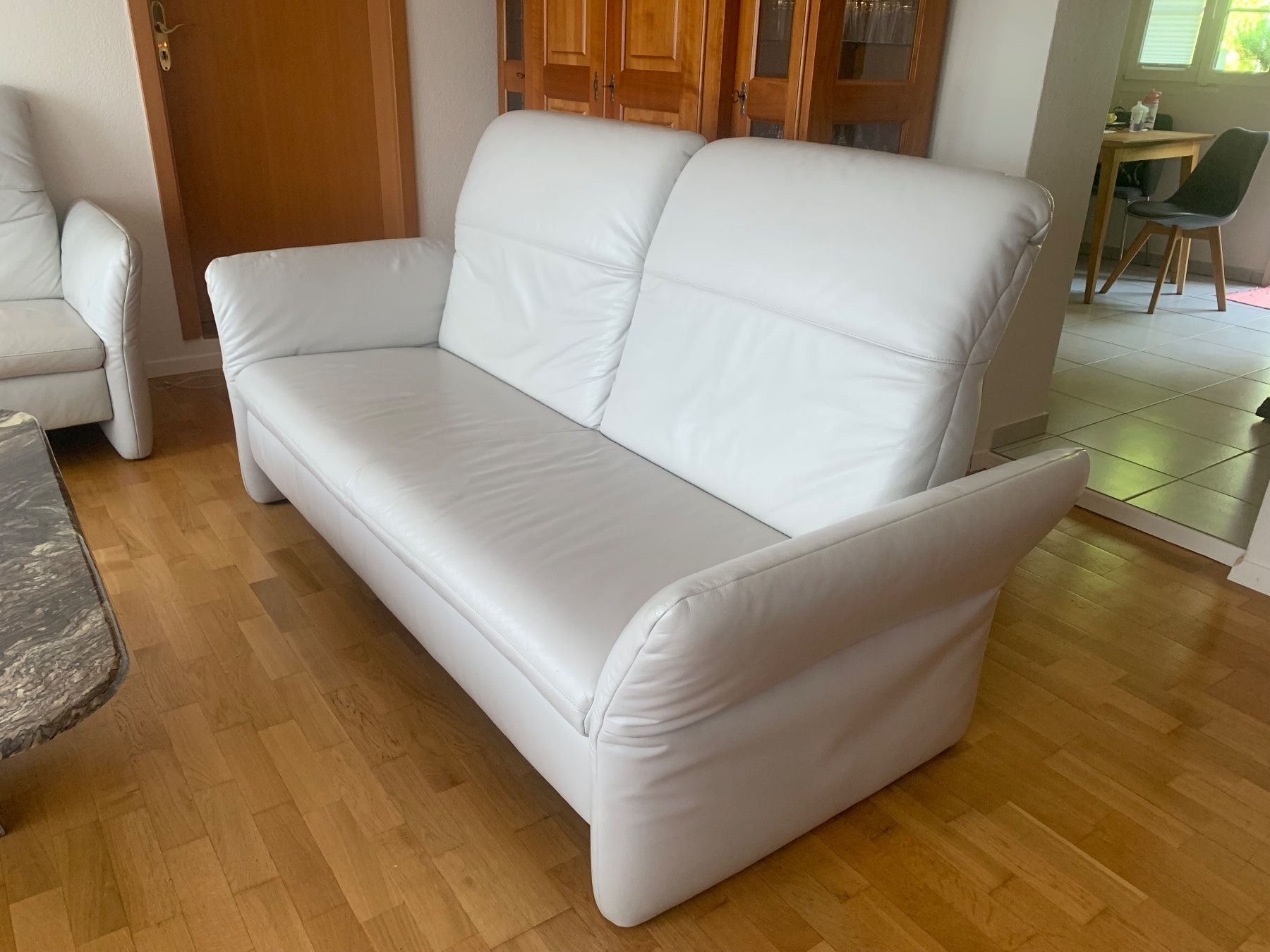 Divani: Hochwertiges 3er Sofa Leder – Usato da Opfikon venduto da BananaGio01 1