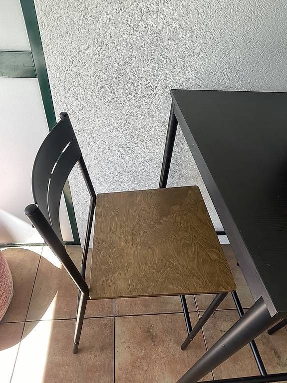 Ikea Set de table et chaises: Bartisch inkl. 2 Barstühle – D'occasion à Basel par flo_9xsv 2