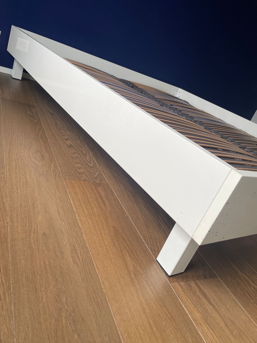 Interio Betten: Bett 180x200 mit 2 Einlegelattenrost, gebraucht – Gebraucht aus Pfäffikon ZH von mi_gal 3