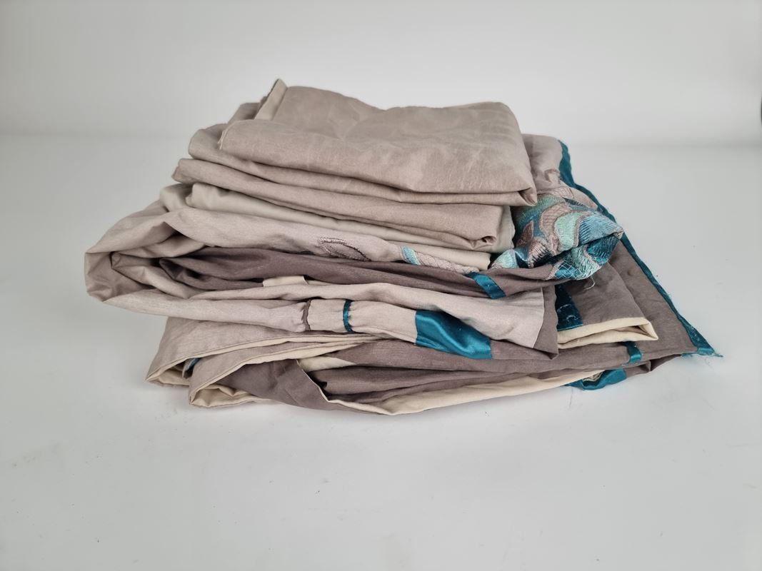 Bettwäsche: Bettwäsche Set – Gebraucht aus Urtenen-Schönbühl von Restwert_Schoenbuehl 1