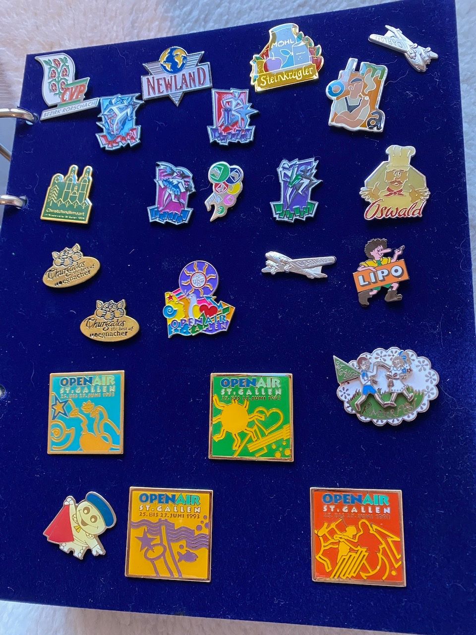 Albums: Pin Sammlung , diverse  Vintage 175  Stk.! – D'occasion à Uster par ros_pym8 1