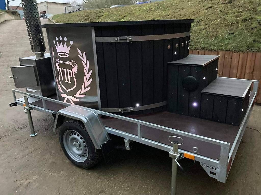 Whirlpool: Mobiler Hotpot , Badefass , Whirlpool inkl. Anhänger – Usato da St. Gallen venduto da Spa_at_Home911 3