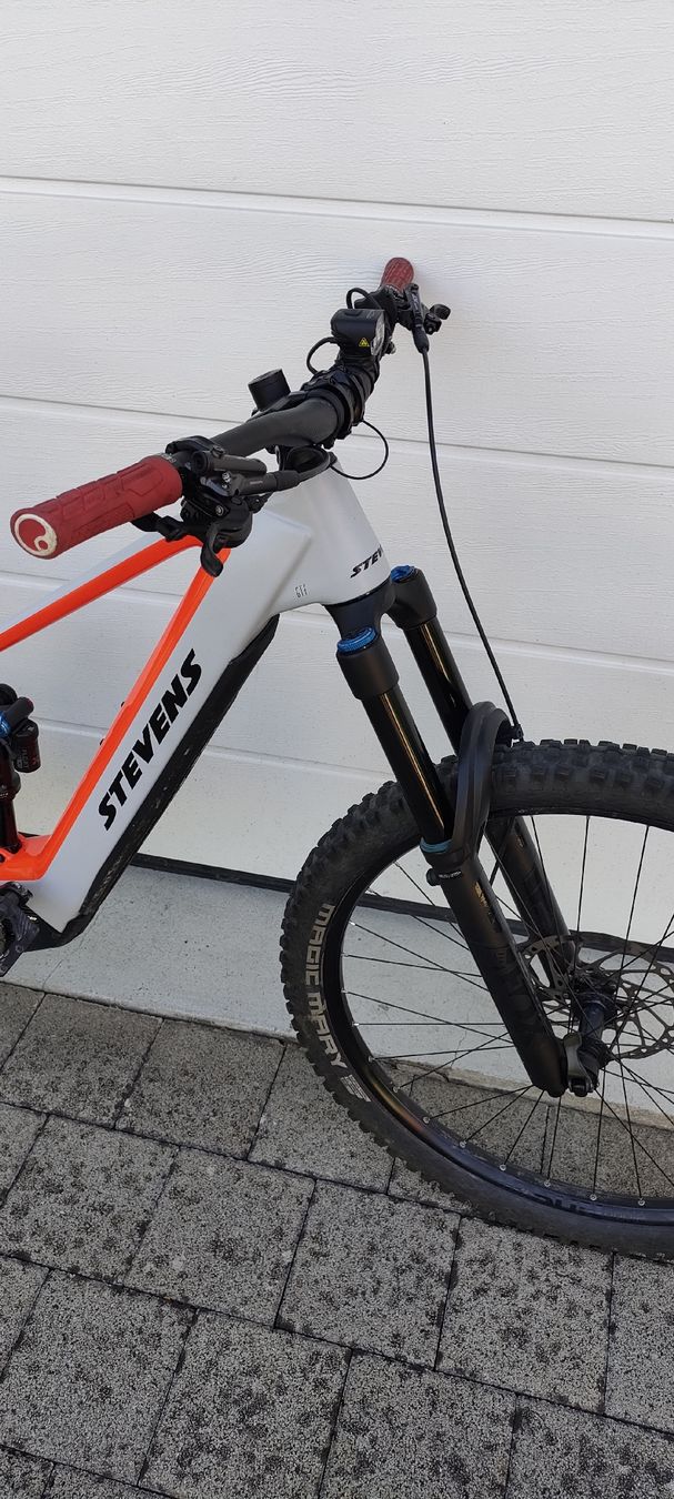 Stevens Velos: STEVENS E-Inception Carbon – Gebraucht aus Rorbas von Angahuan 7